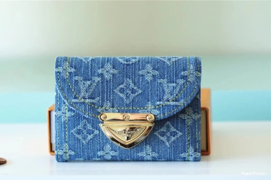 Vuitton VICTORINE Wallet Louis 0711